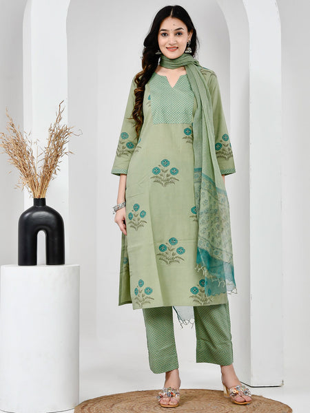 Aabroo Green Cotton Suit Set with Mulmul dupatta