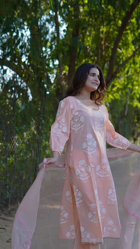 Anaira – Blush Bloom Handblock Khari Printed Cotton Suit Set with Organza Dupatta