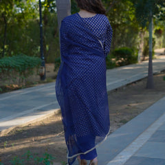 Aaravi – Midnight Gold Handblock Printed Cotton Suit Set with Organza Dupatta