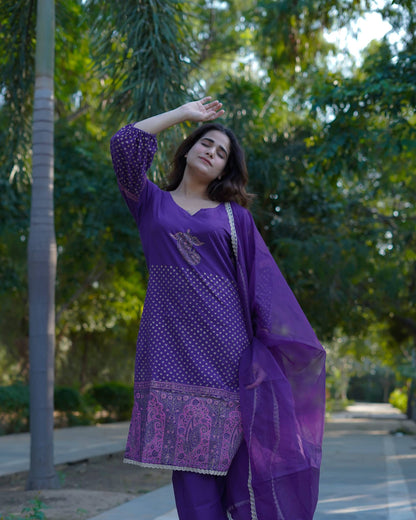 Vamika – Royal Orchid Handblock Gold Printed Cotton Suit Set with Organza Dupatta