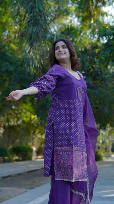 Vamika – Royal Orchid Handblock Gold Printed Cotton Suit Set with Organza Dupatta