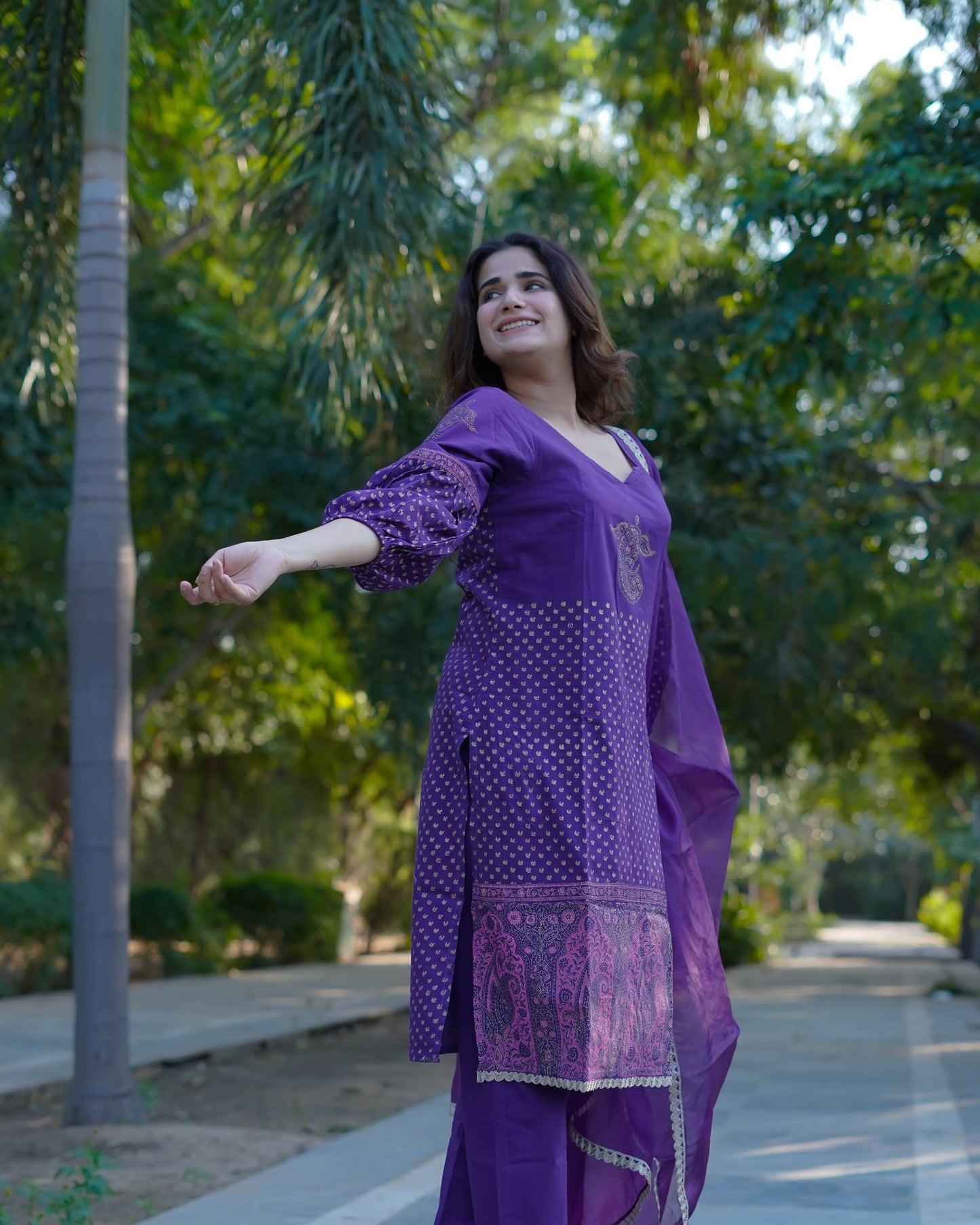 Vamika – Royal Orchid Handblock Gold Printed Cotton Suit Set with Organza Dupatta