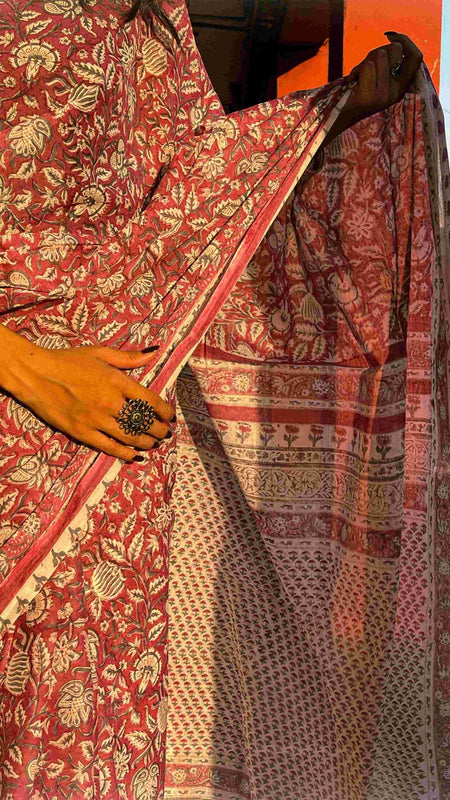 Madhuvan Maroon Printed Floral Cotton Saree