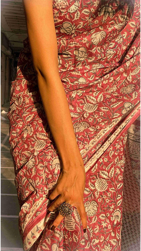 Madhuvan Maroon Printed Floral Cotton Saree